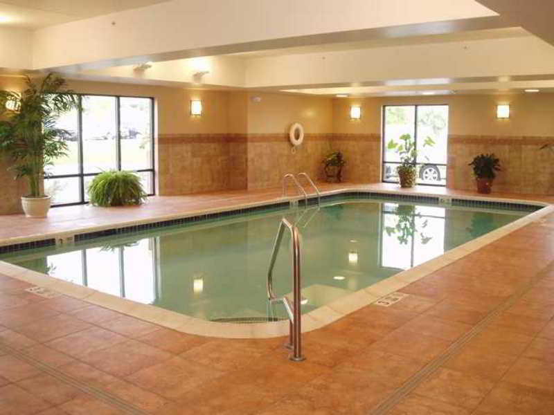 Hampton Inn & Suites Albany-Airport Latham Facilities photo